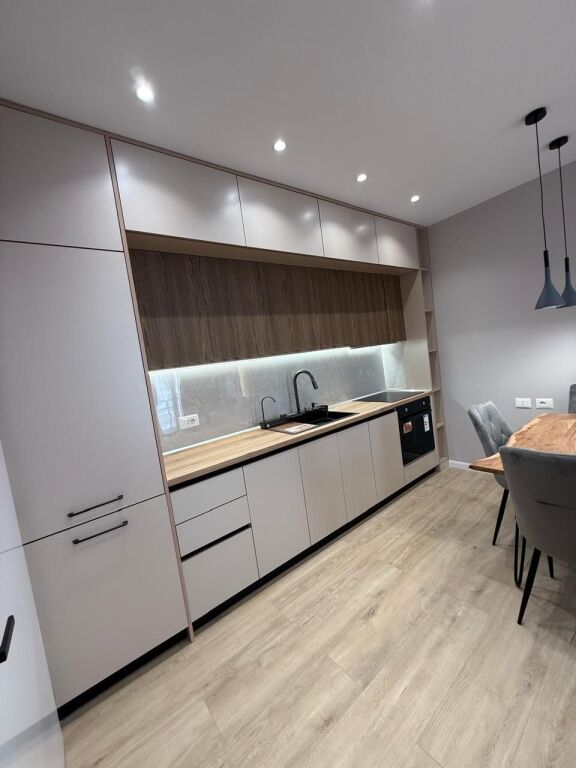 Viale Migjeni, Appartamento moderno 1+1 in affitto
