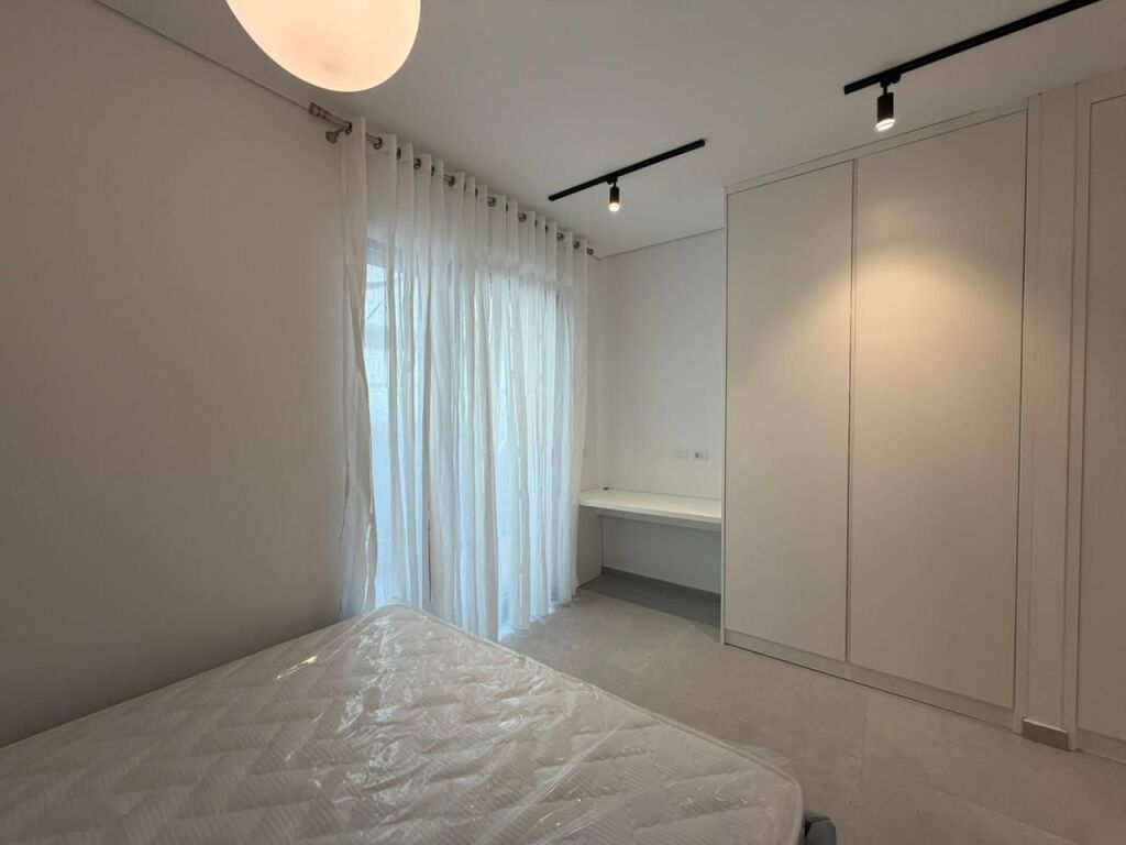 Individual villa with swimming pool for rent in Mullet near TEG.  