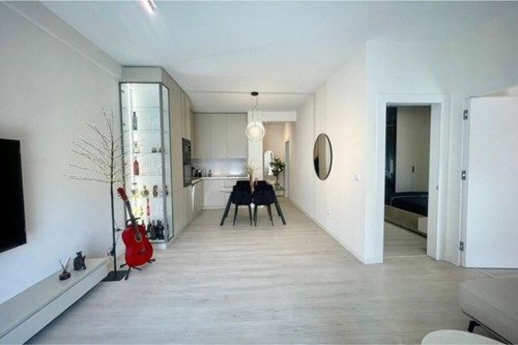 Apartment 2+1 for rent at Kodra e Diellit1