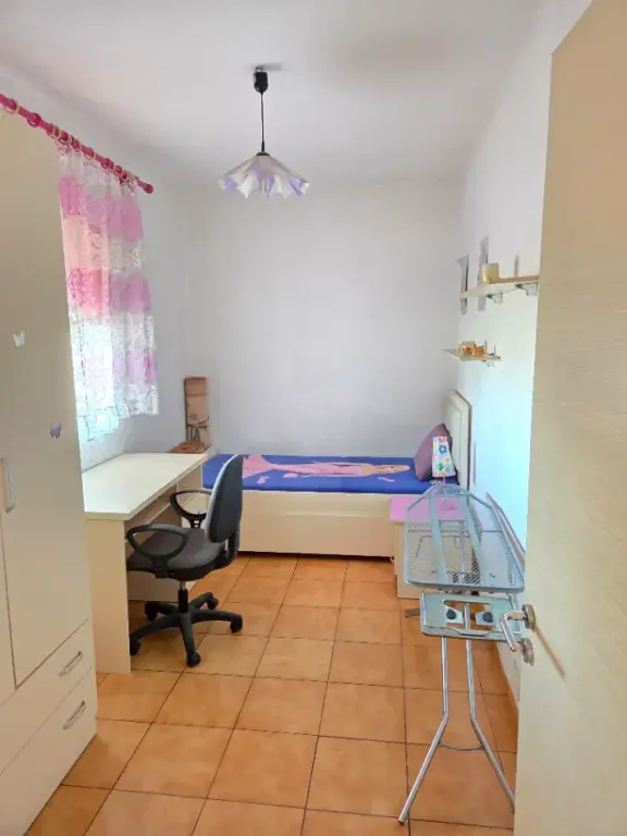 Rent | Vilë 2 + 1 | Ish Fusha E Aviacionit | 450 €/month