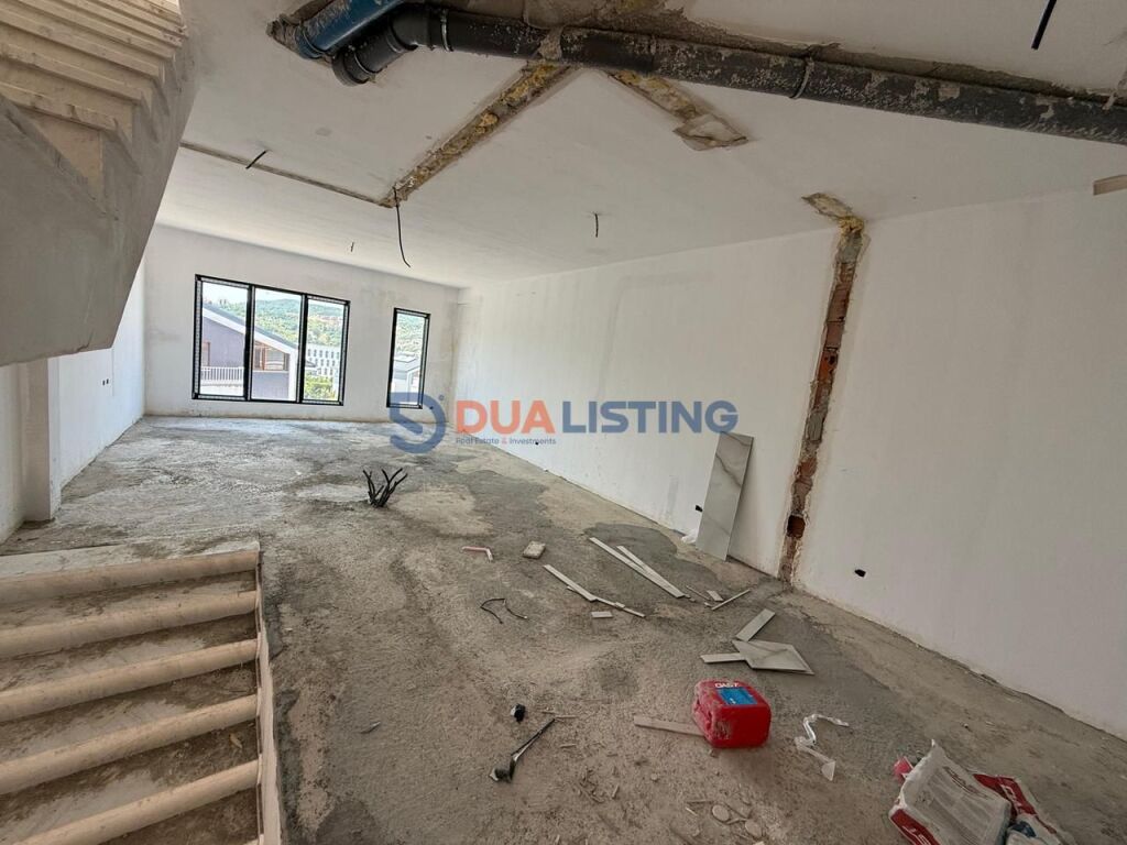 🏡 Duplex di Lusso in Vendita 📍 Residenza Piccadilly, TEG – Tirana