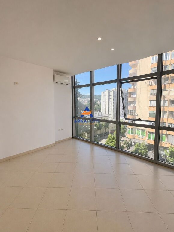 FOR SALE APARTMENT 1+1+BALCONY "21 DECEMBER" 320000 EURO