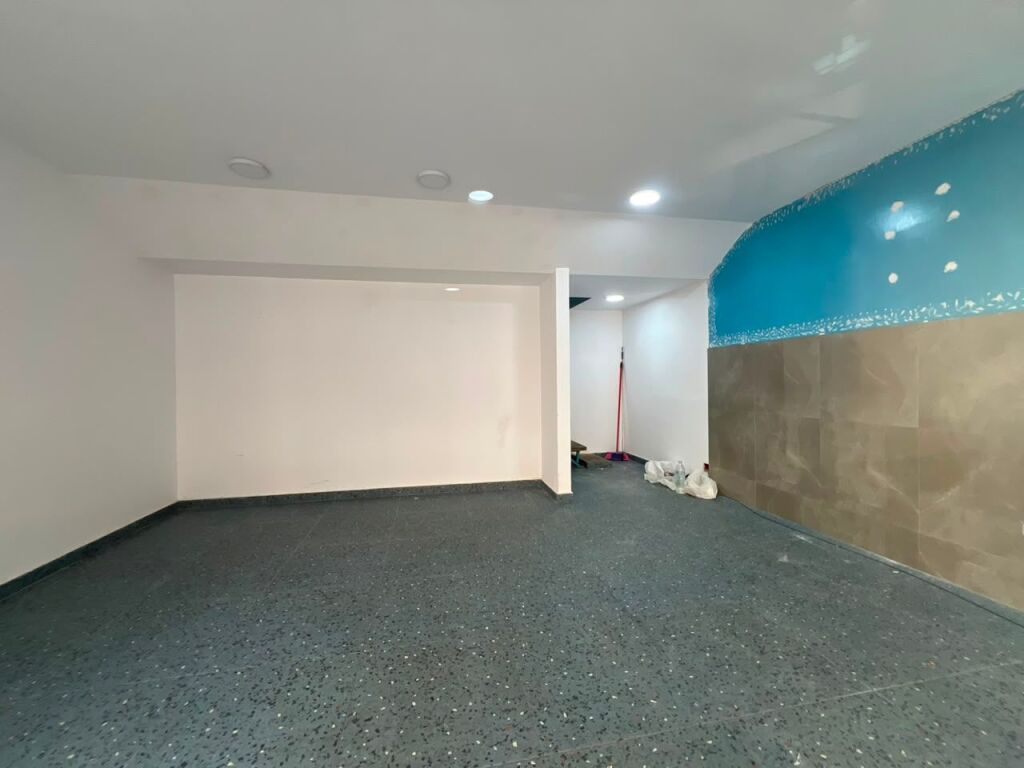 locale commerciale in affitto Delijorgji, duplex, 450 mila lek, piano 0