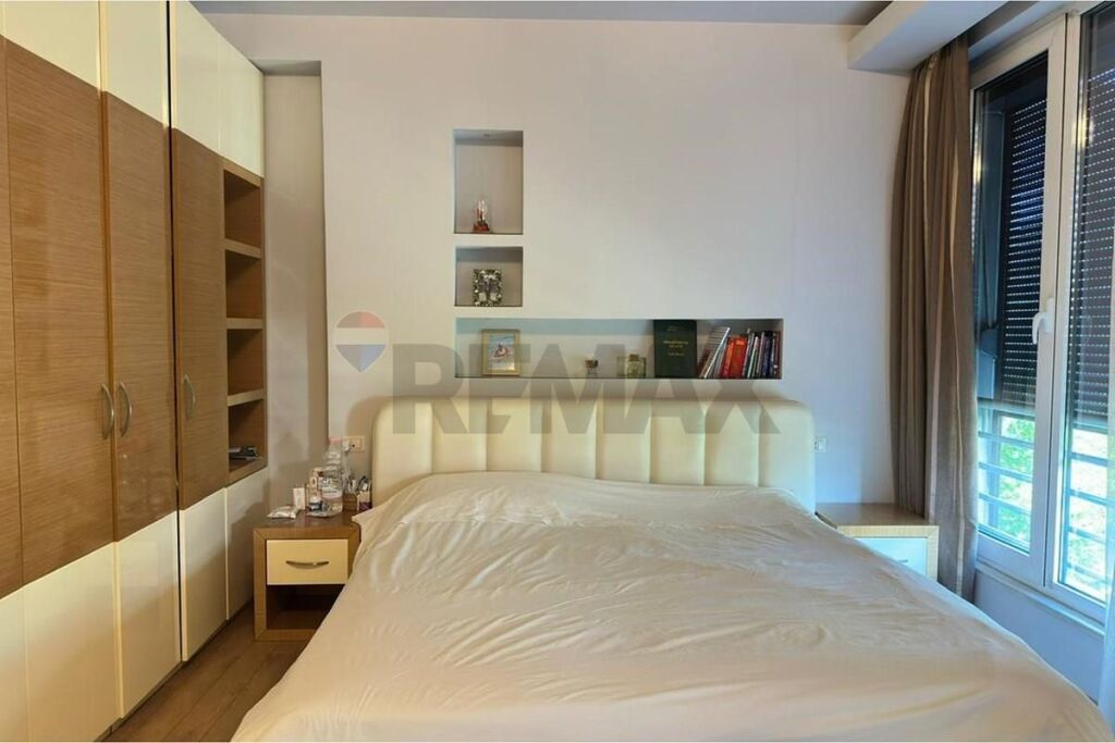 Apartment 3+1+2 for sale in Lapraka!