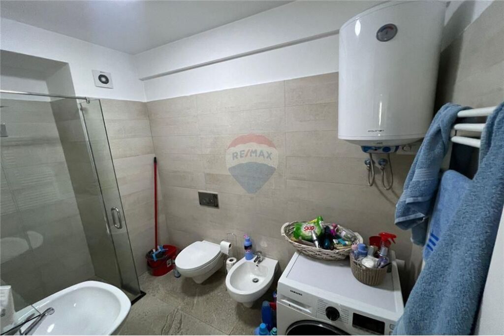 Apartament - Për Qira - Rruga e Elbasanit