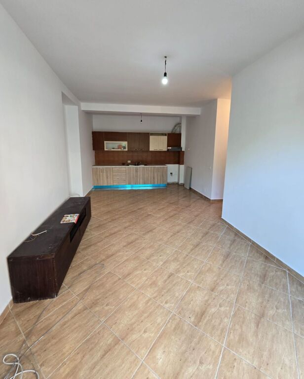 📌 Apartment 2+1+2 for Rent in Astir – Ideal for Living or Office