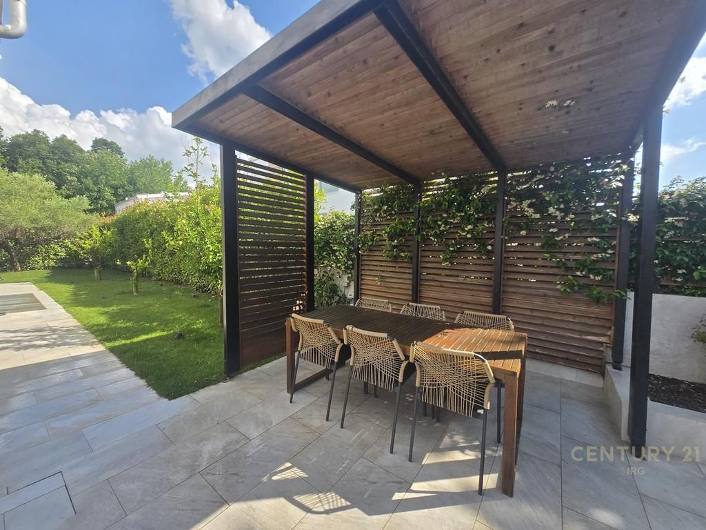Villa con piscina in affitto nella Residenza Elysium, Mjull-Bathore!