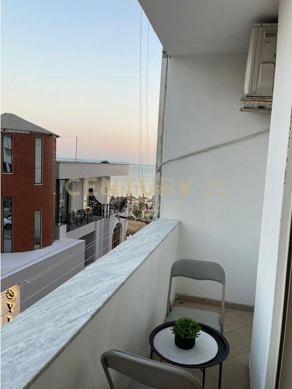 Apartament 1+1 Me Qira, Vije e Pare Deti në Plazh, Durrës