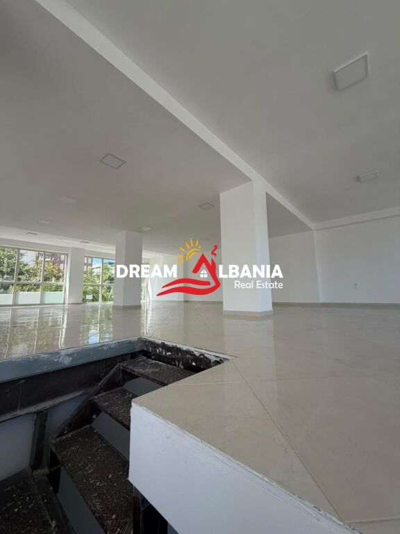 Business premises for rent near Bulevardi Ri, TIRANE (42611557)