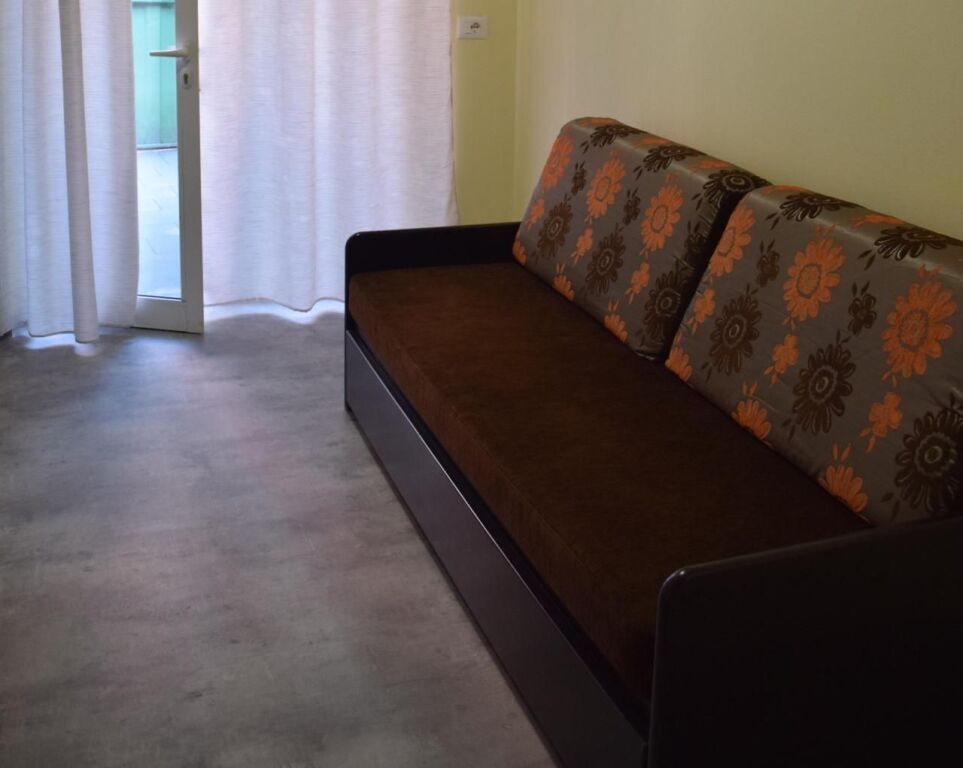 Affitto | Shtëpi private 1 + 1 | Pazari i Ri | 500 €/mese
