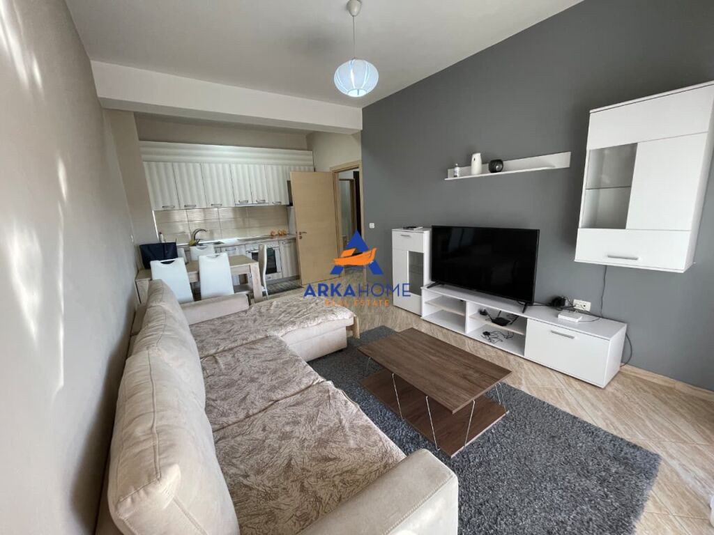 AFFITTASI APPARTAMENTO 1+1+BALCONE "FABBRICA DELLA FARINA" 55.000 LEKE