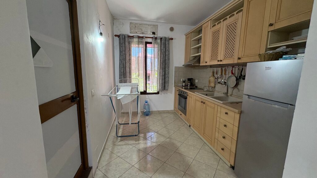 BUSINESS PREMISES FOR RENT • KAVAJËS STREET (Naim Frashëri St.)