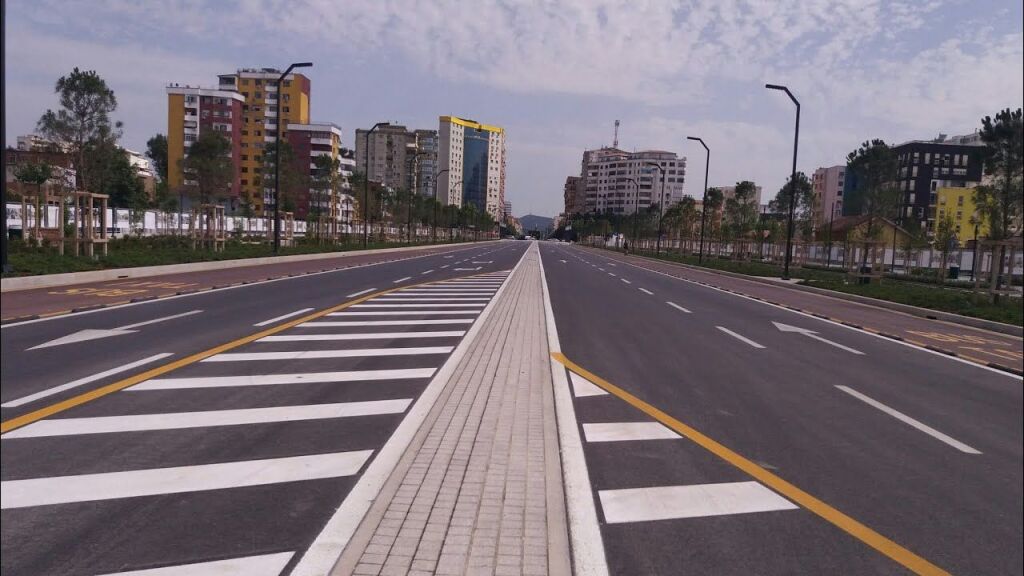 🏡 Apartment 1+1 for Sale – Near the New Boulevard, Jordan Misja Street