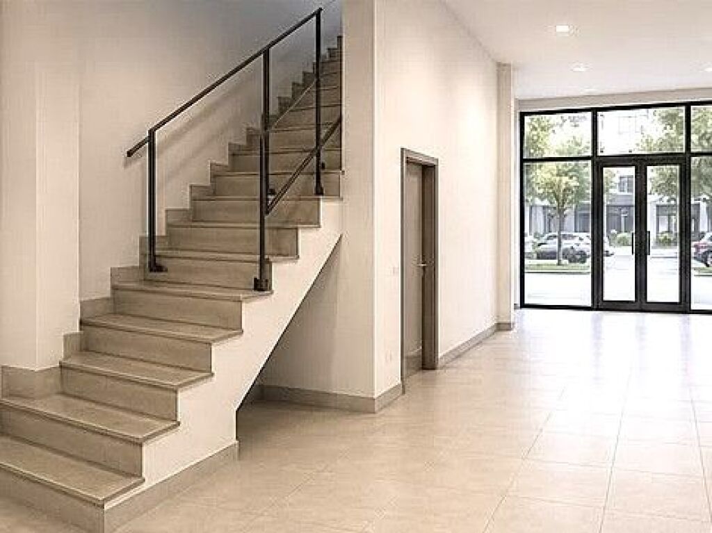 BUSINESS PREMISES FOR RENT AT TRE DESHMORET STREET, YZBERISHT