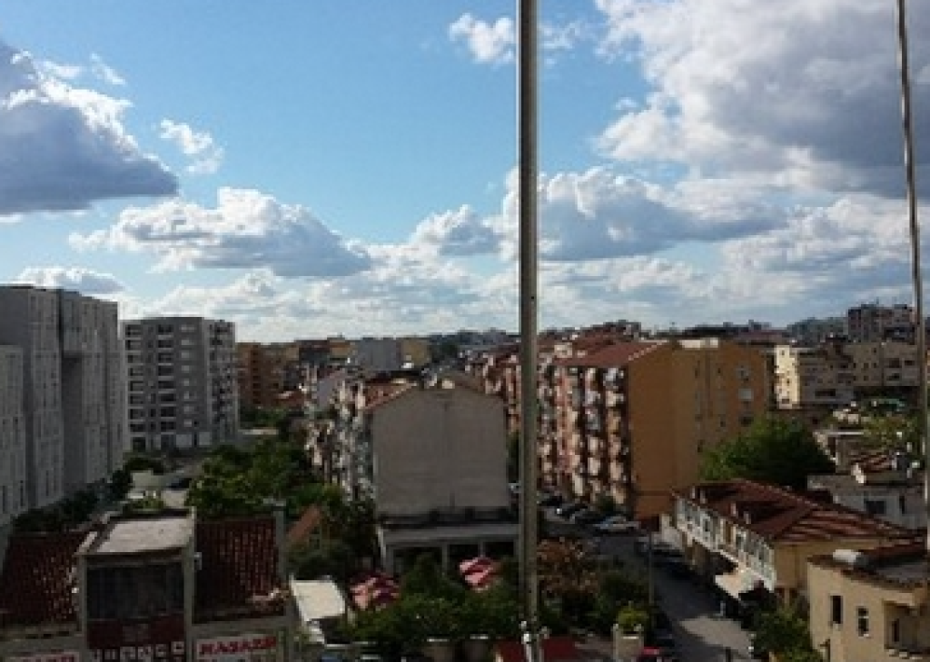 SHOP FOR SALE BY THE ROAD 48.4M2 "AT THE PARIS COMMUNE" 72,800,000 LEK