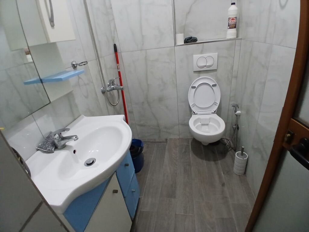 Affitto | Garsoniere | Rruga e Barrikadave | 520 €/mese