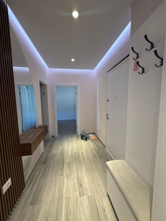 Okazion Shitet Apartament 2+1 tek fresku
