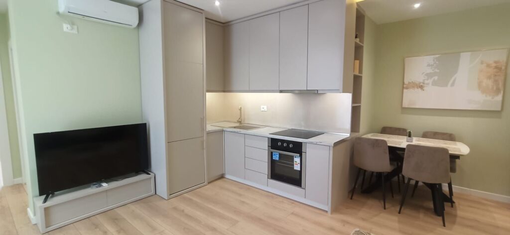 Shitet apartament 2+1 ne Myslym Shyr prane BKT