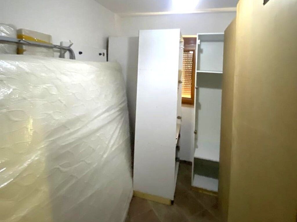 APARTMENT 1+1 FOR SALE IN BRRYL