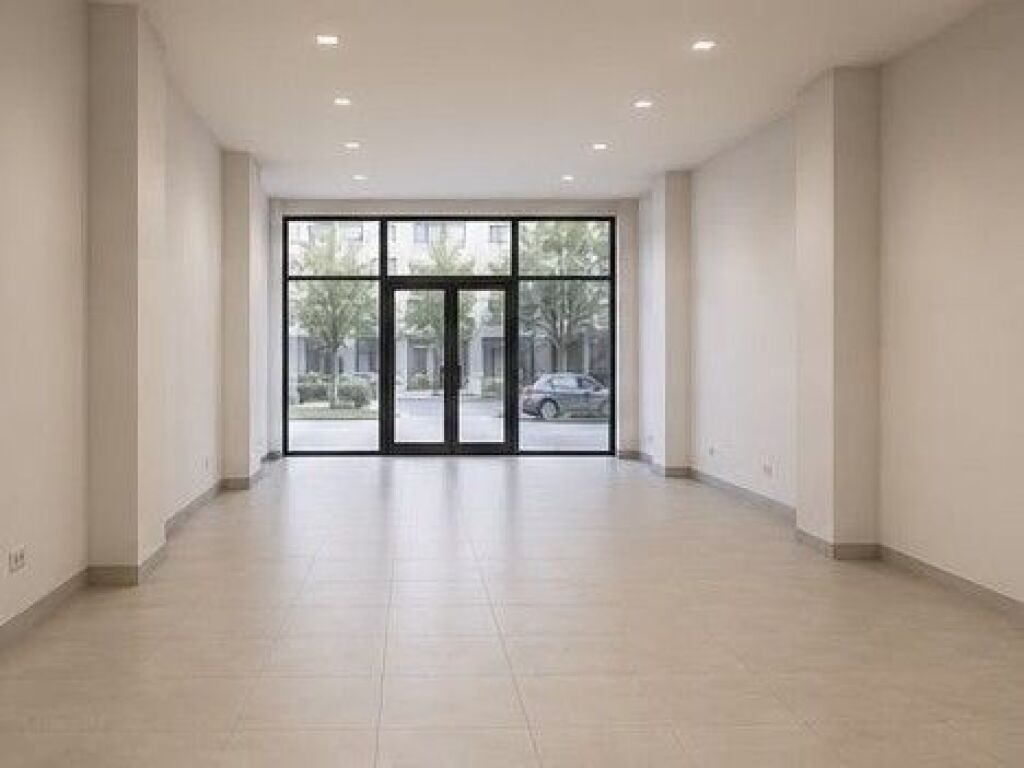 BUSINESS PREMISES FOR RENT AT TRE DESHMORET STREET, YZBERISHT