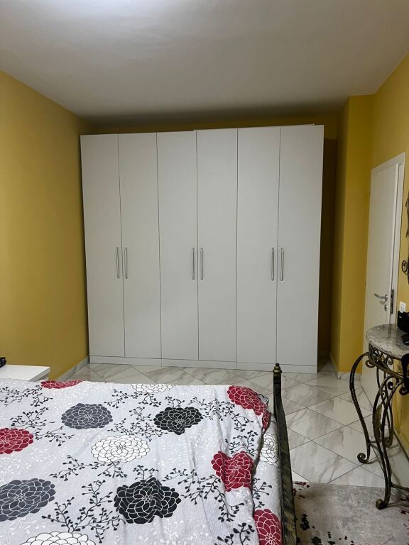 APARTAMENT 2+1 PËR QERA TE KOMPLEKSI TOM DOSHI (SHKOZË)