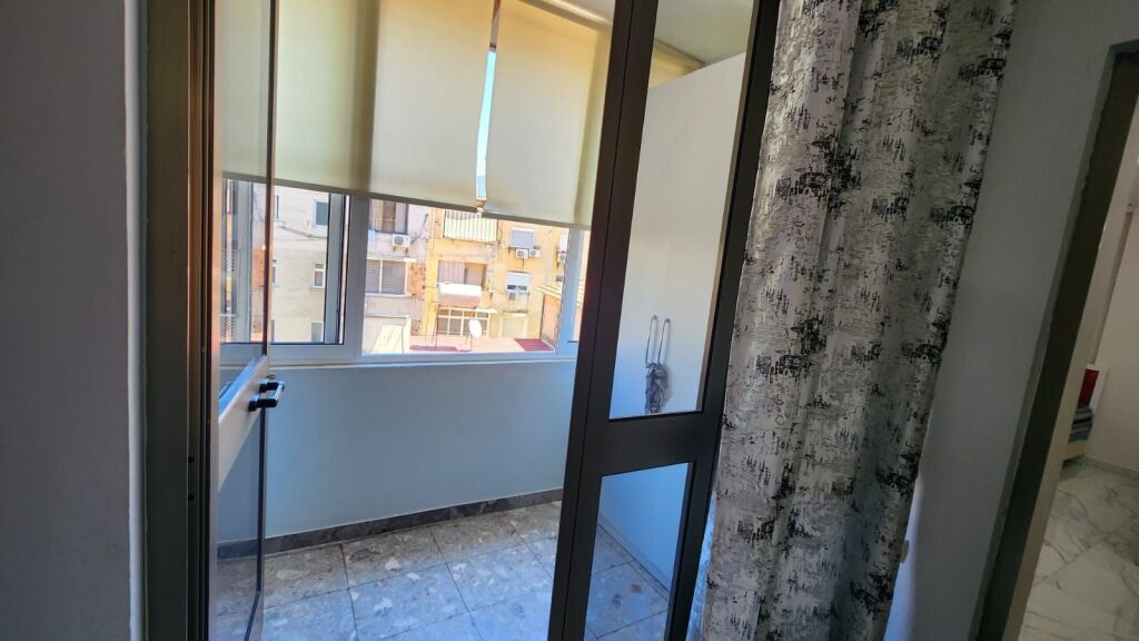 Appartamento 2+1 in affitto – Via Fortuzi - a 5 minuti dal centro di Tirana !