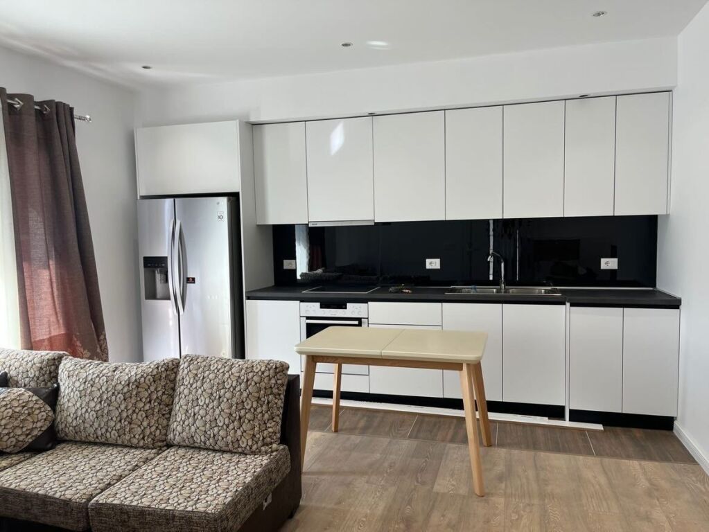 📣 QERA Apartament 2+1 📍 Zona “5-Maji”, Prane Gjimanzit “Sevasti Qiriazi” 🛣️ Rruga “Dervish Luzha” ✨