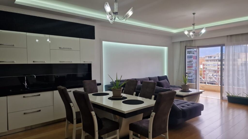 Apartament 2+1+2 me qira , Kopshti Zoologjik