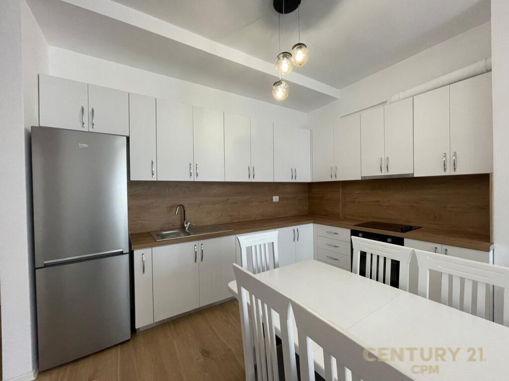 APARTMENT 2+1+2 FOR RENT AT THE COMPLEX "SIRI KODRA 2"! 650 € /Month