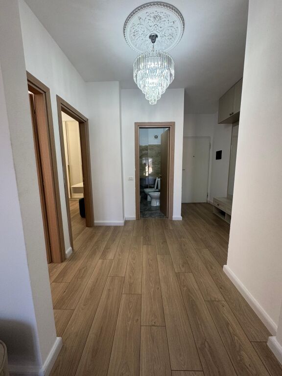 Jepet apartament me qera 2+1