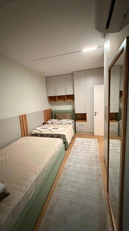 Via Dibra, appartamento 1+1 in affitto, arredato. 65.000 Leke