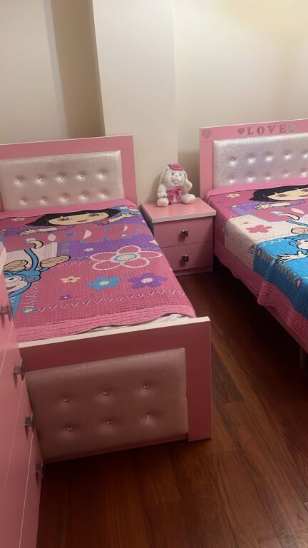Jepet me qera apartament 2+1 i mobiluar tek Ministria Jashteme
