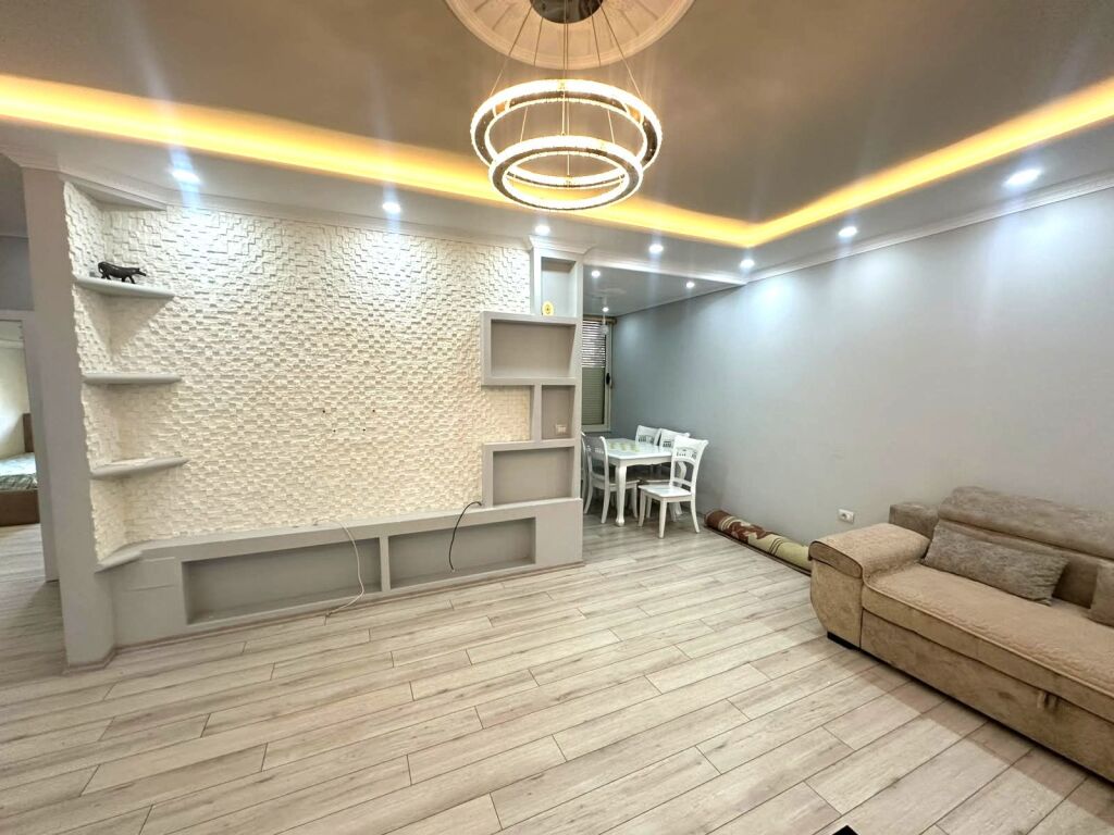 APPARTAMENTO 2+1+BALCONE IN AFFITTO VICINO ALL'ANELLO DI FRESKU