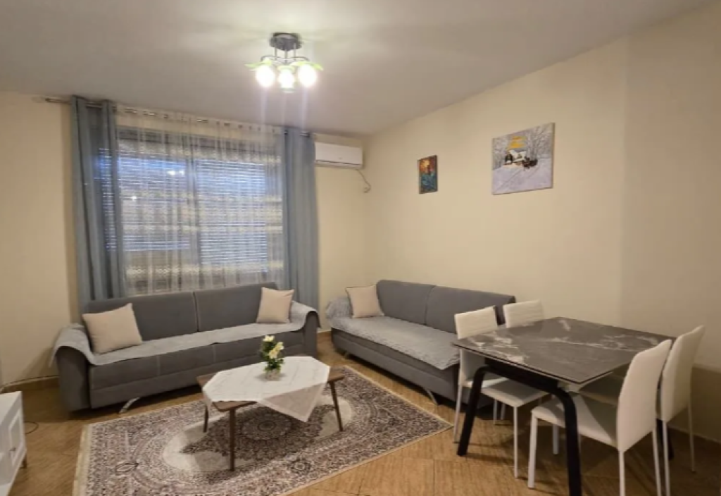 2+1 Apartment for Rent on Kosovareve Street!