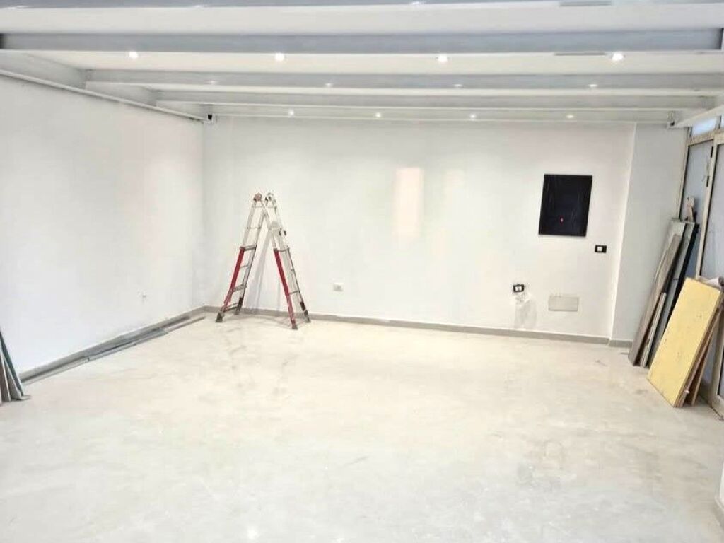 DUPLEX BUSINESS PREMISES FOR RENT NEAR THE NEW BOULEVARD
