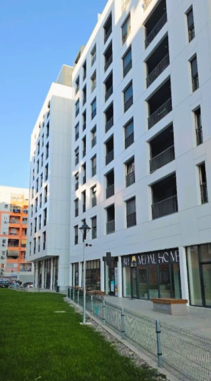 VENDESI APPARTAMENTO 3+1+2 – RESIDENZA ELBAVO, NUOVO BOULEVARD