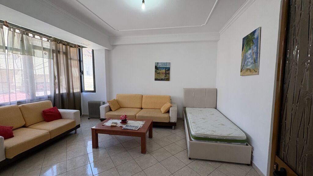 BUSINESS PREMISES FOR RENT • KAVAJËS STREET (Naim Frashëri St.)