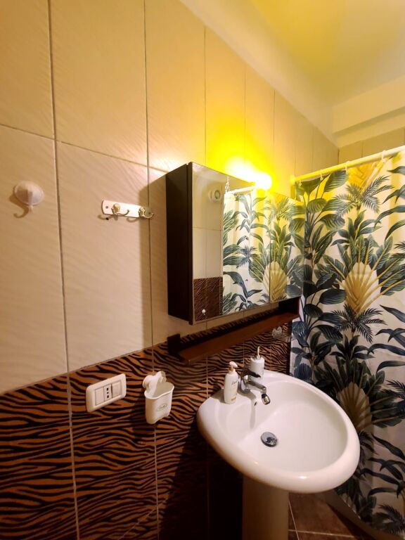 Apartment 1+1 for rent – Yzberisht !