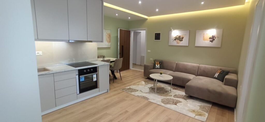 Shitet apartament 2+1 ne Myslym Shyr prane BKT