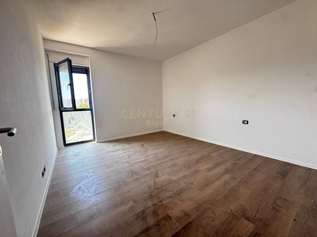 SHESIM APARTAMENT 1+1 TEK ISH FUSHA E AVIACIONIT!expert142817