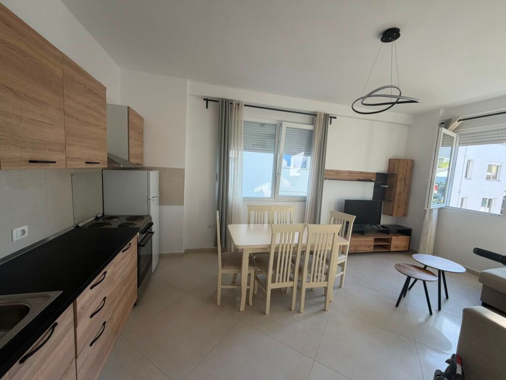 Appartamento in affitto Astir Tudas 500