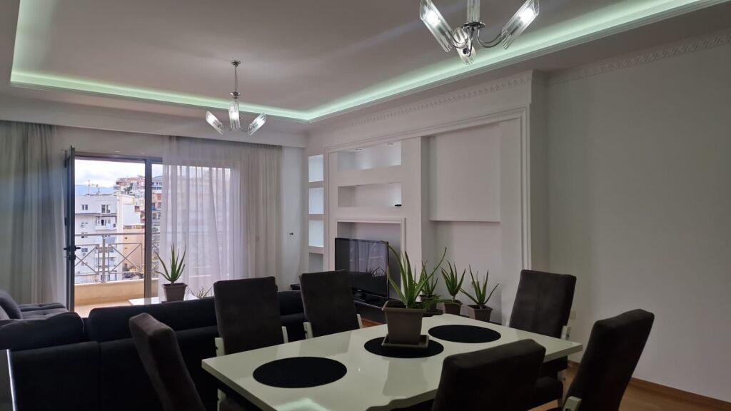 Apartament 2+1+2 me qira , Kopshti Zoologjik
