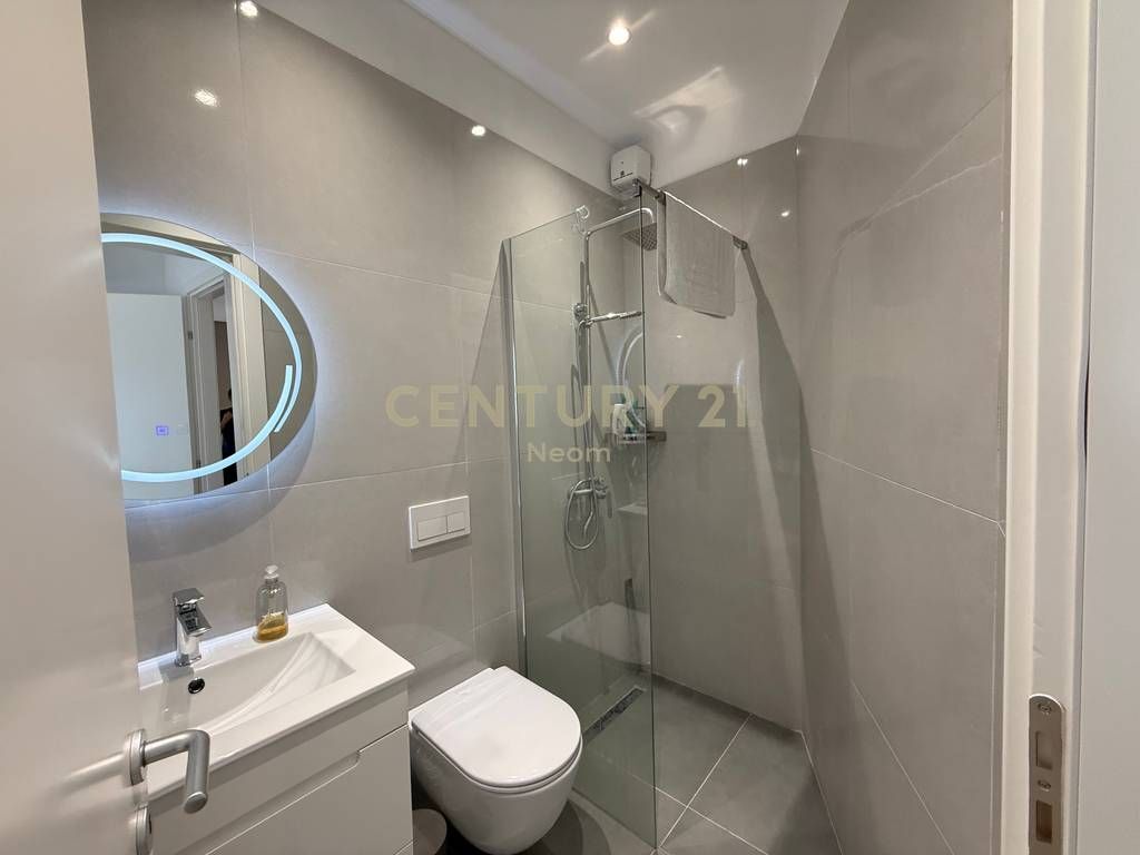 2+1 apartment for sale at Kodra e Diellit