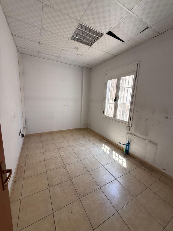 Commercial premises for rent