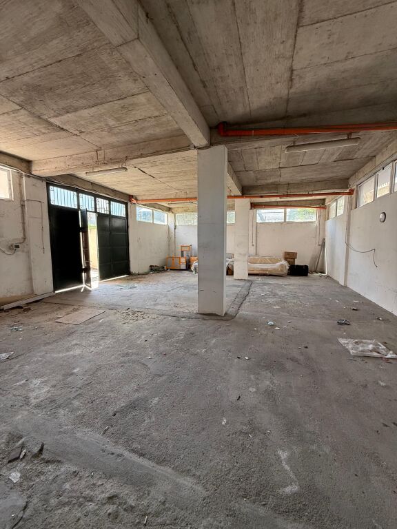 Commercial premises for rent