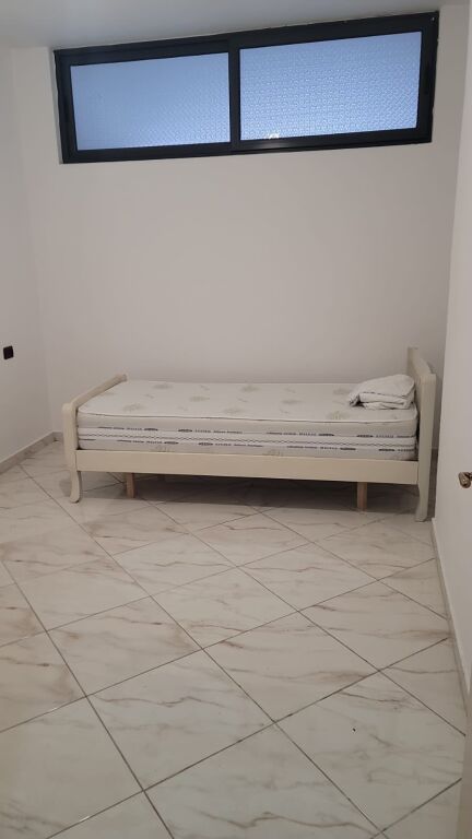 Jepet me qira 2+1 në Astir