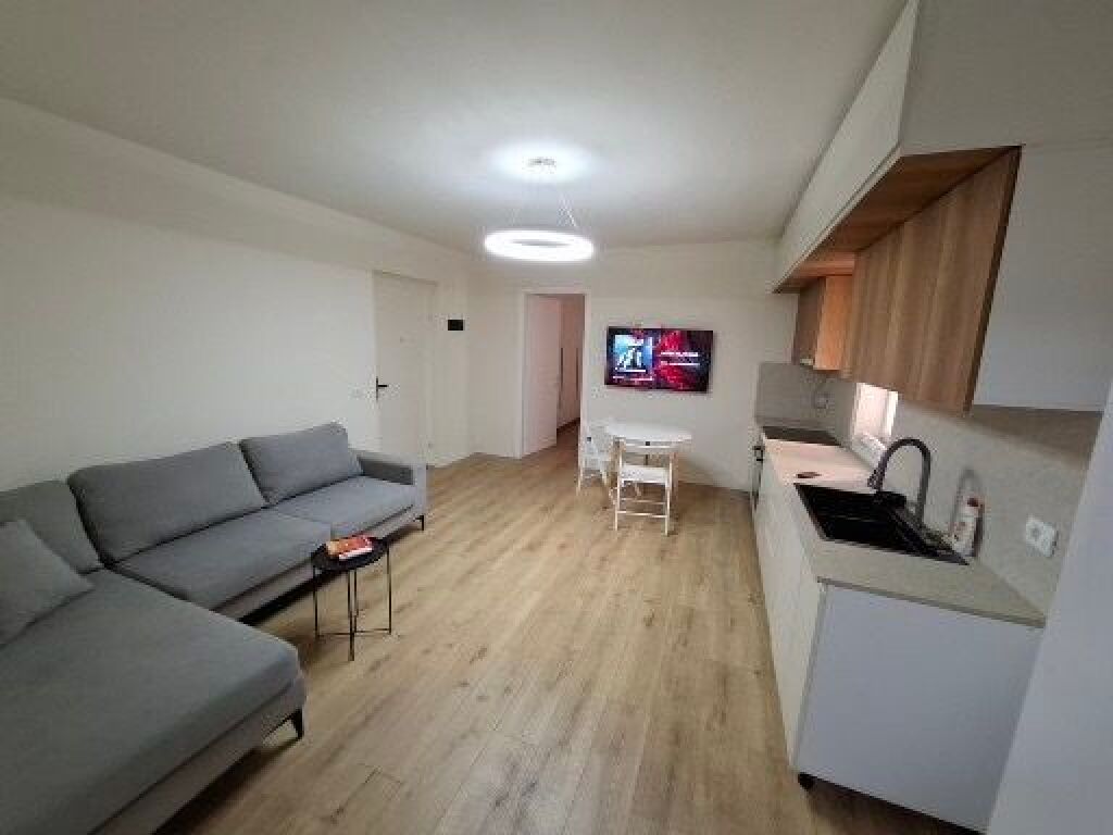 For rent 2+1 at Barrikadave street