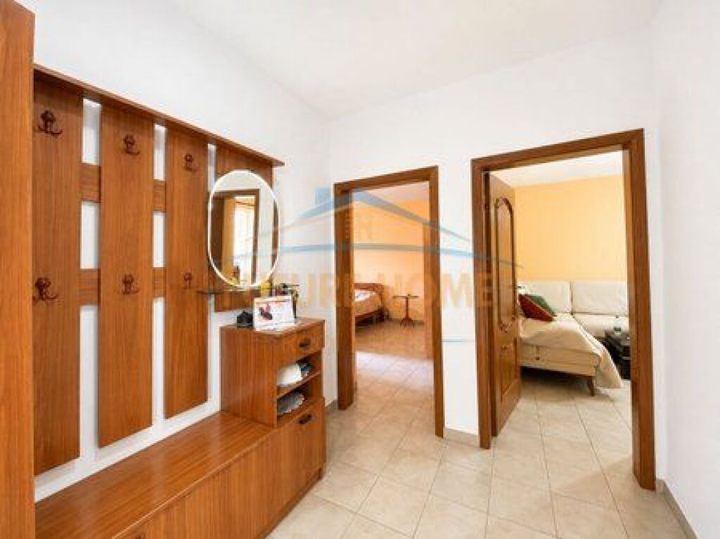 Shitet, Apartament 2+1, Rruga e Elbasanit