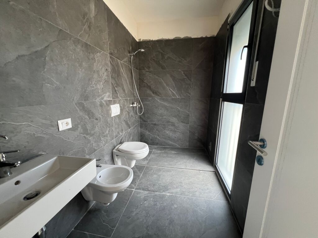 Affitto, Appartamento 2+1+2 Nuovo Viale