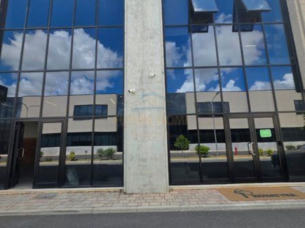 For sale, Warehouse, Tirane-Durres Highway.